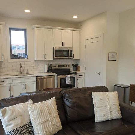 Downtown Traverse City Capri Condo 316 Екстериор снимка