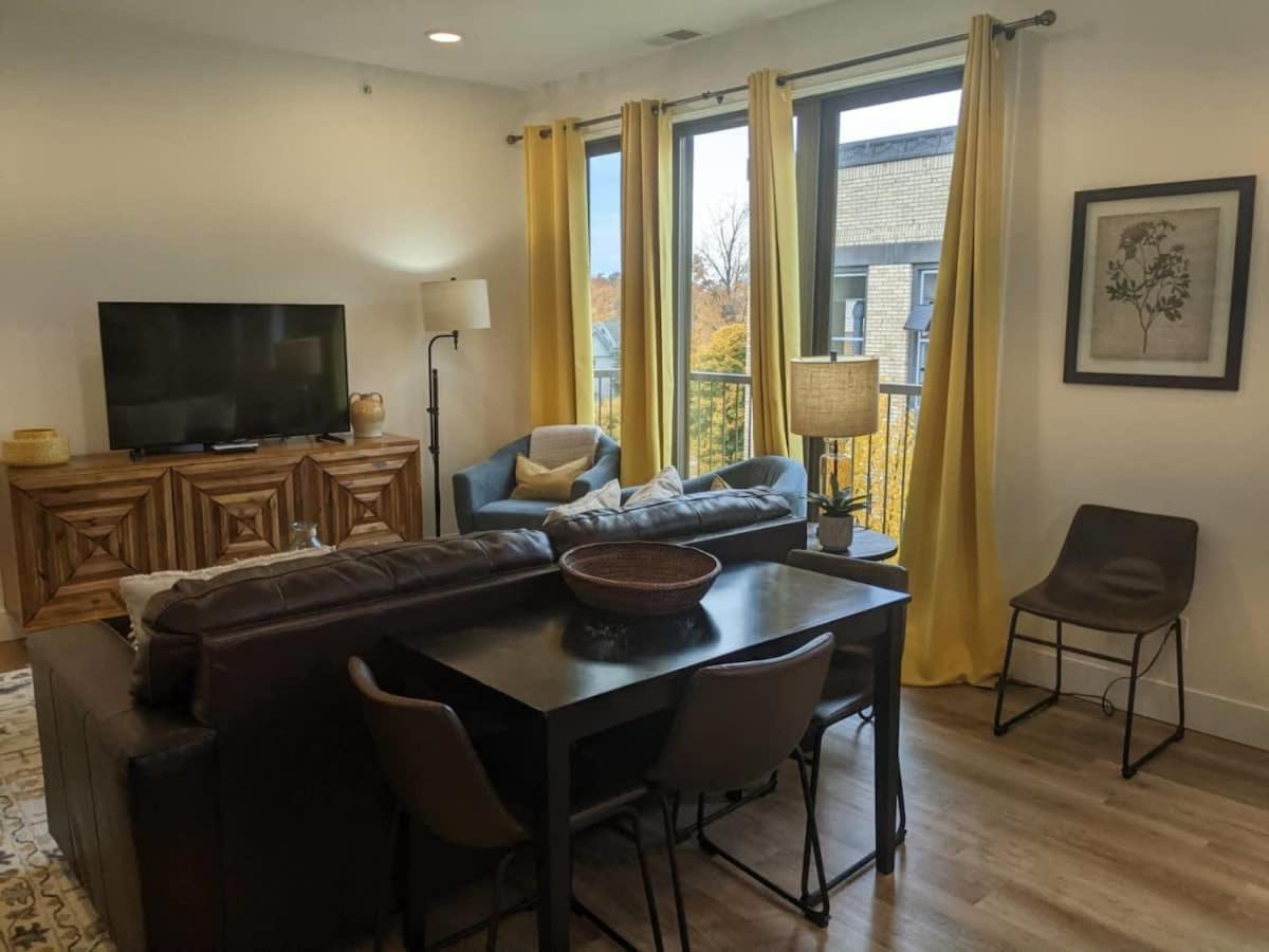 Downtown Traverse City Capri Condo 316 Екстериор снимка