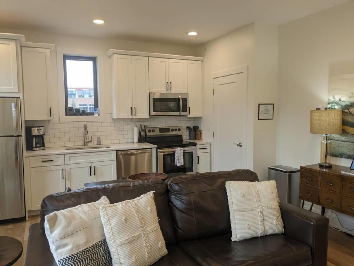 Downtown Traverse City Capri Condo 316 Екстериор снимка