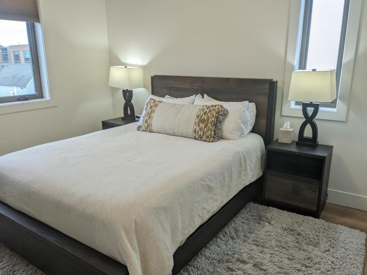 Downtown Traverse City Capri Condo 316 Екстериор снимка